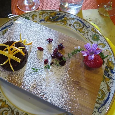 Le Felcete Country House 新维南佐